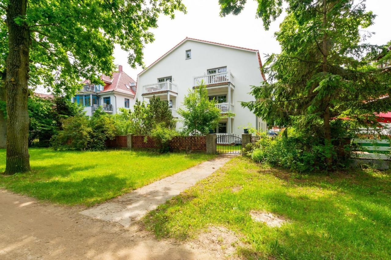 Strandvilla Meeresblick Wohnung 02 Boltenhagen  Exterior photo